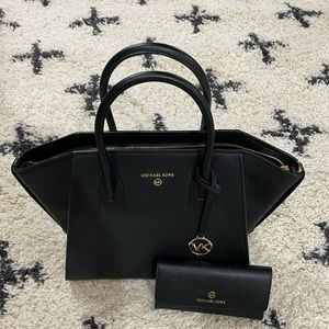Michael Kors Handbag and Wallet